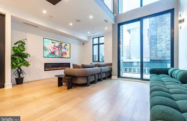 2320 SANSOM STREET Gallery 4