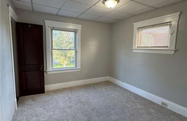 4023 Memphis Avenue Gallery 4