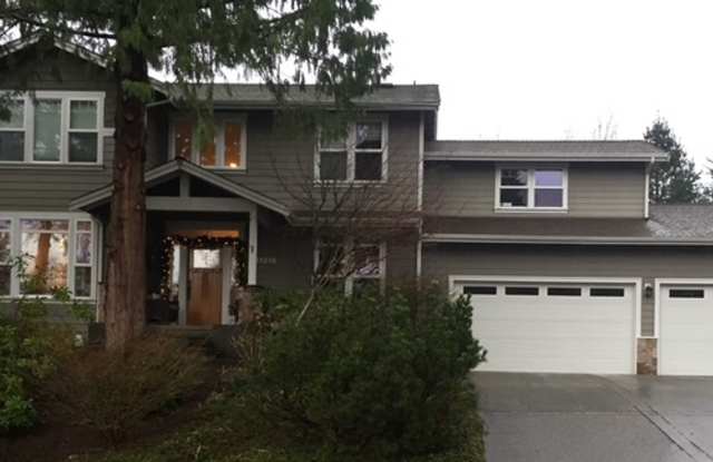 Spacious 4BR Gig Harbor Home with Office and 2-Car Garage Gallery 1