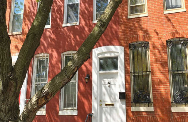 32 PARKIN STREET Gallery 2