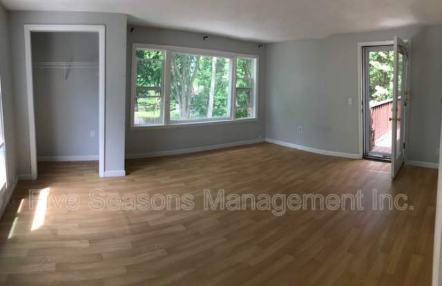 353 South Winooski Avenue - 2 Gallery 4
