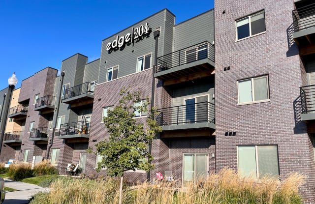 Edge 204 photos photos