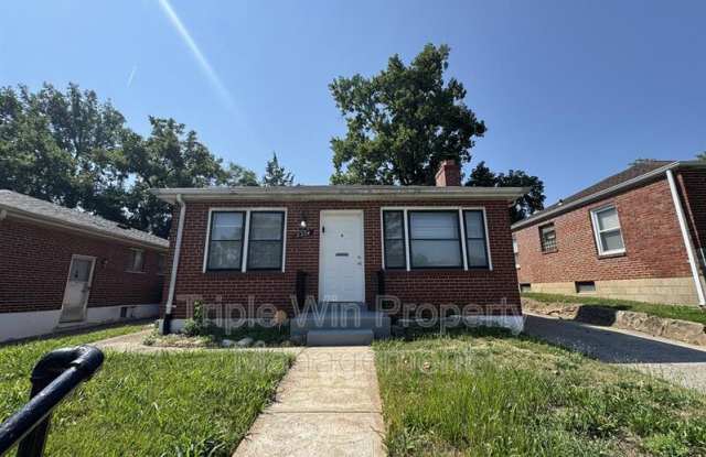 8334 Elmore Avenue photos photos