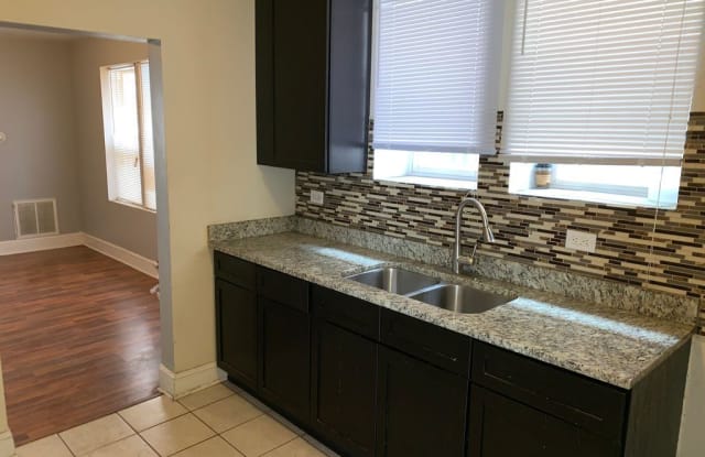 7500 S Emerald Ave - 7500 South Emerald Avenue, Chicago, IL 60620