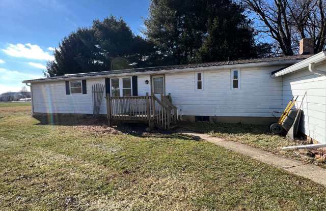 18302 Danville-Jelloway Road photos photos