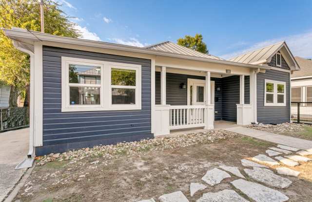 RENOVATED 3-BEDROOM HOME WALKING DISTANCE TO PEARL Gallery 3