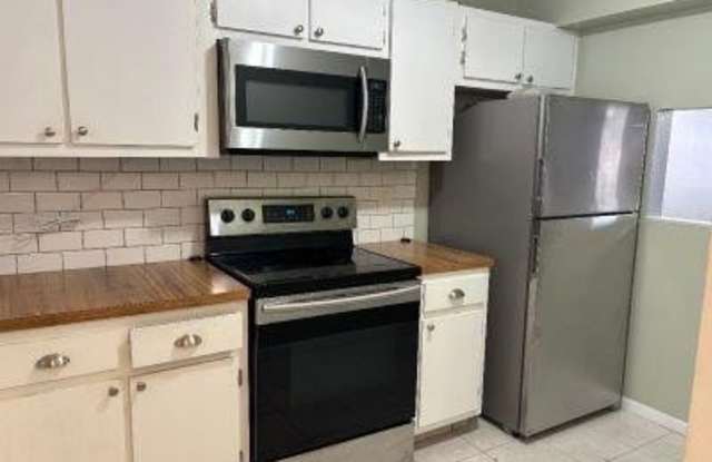 4640 Lucerne Lakes Boulevard W photos photos