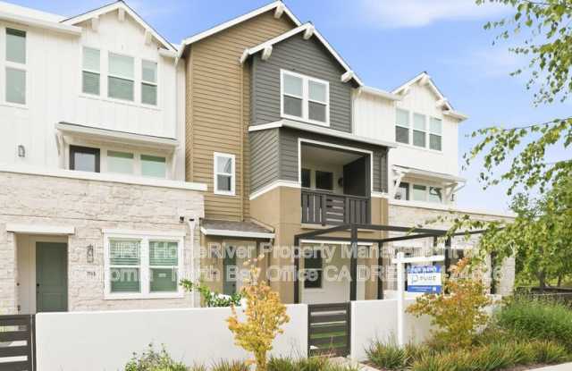 295 Gambrel Circle photos photos