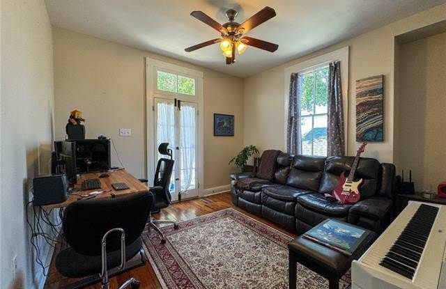 4701 BAUDIN Street Gallery 3