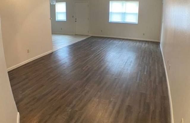 2bd/2ba apartment available December 5, 2026 Gallery 4