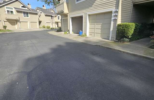 128 Whaler Cir photos photos