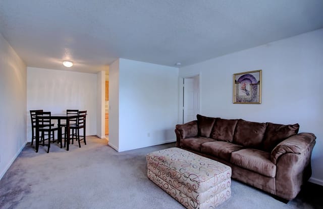 Jefferson Place East Gallery 3