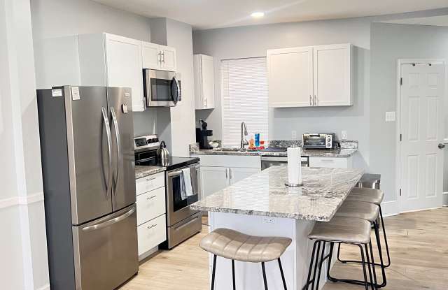 1217 N King St photos photos