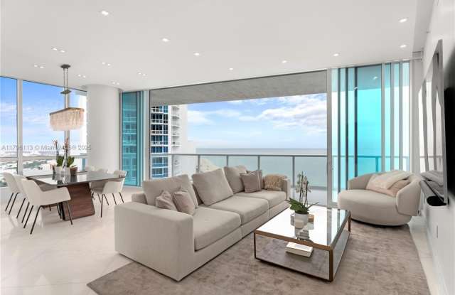 100 S Pointe Dr photos photos