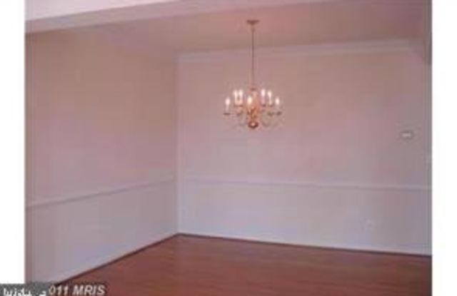 8510 HARVEST OAK DRIVE Gallery 3