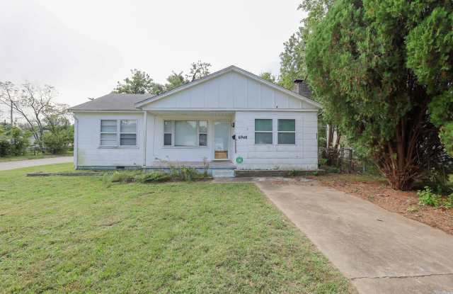 3 BED 1 BATH! Schedule a tour today! photos photos