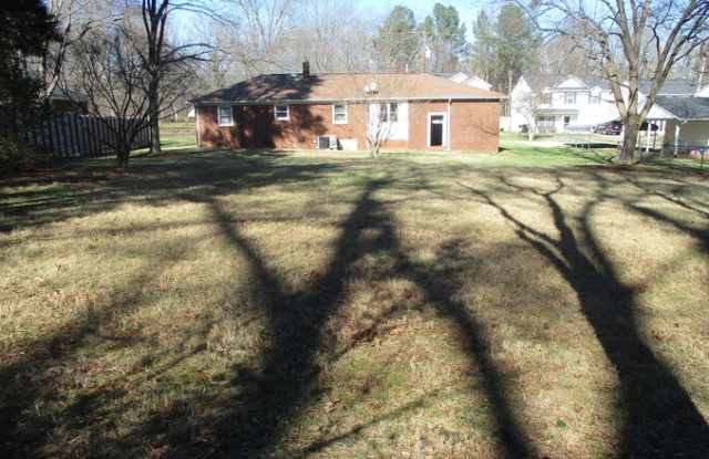 122 Trantham Street Southwest Gallery 2