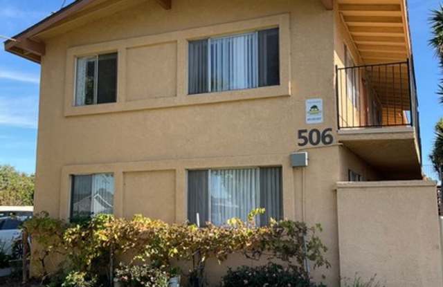 Downstairs One Bedroom Apartment photos photos