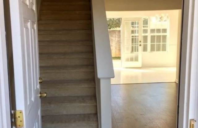 709 Carlton Point Way Gallery 2