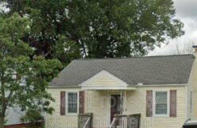 2607 Gordon St photos photos