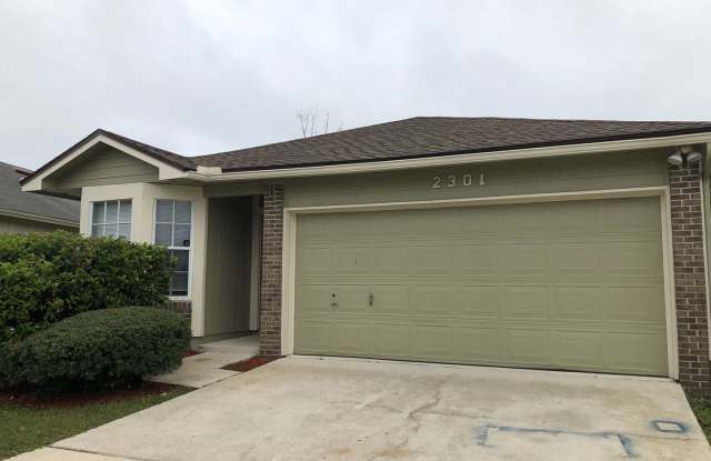 2301 TOWNSQUARE DRIVE - 2301 Townsquare Drive, Jacksonville, FL 32216