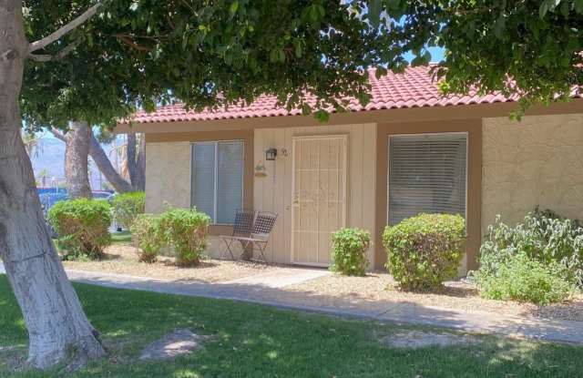 82075 Country Club Drive unit: 52 photos photos