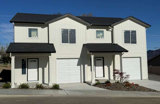 609 / 611 - Duplex Lot 52 photos photos