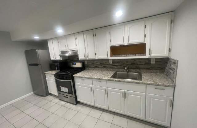 512 6TH ST photos photos