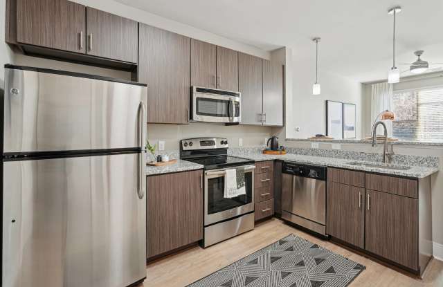 605 West End photos photos