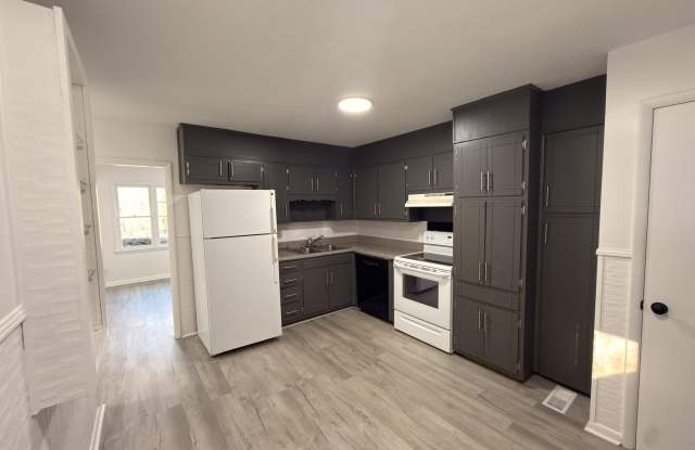1226 Parker Blvd photos photos
