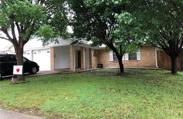 7000 Constitution Drive - 7000 Constitution Drive, Watauga, TX 76148