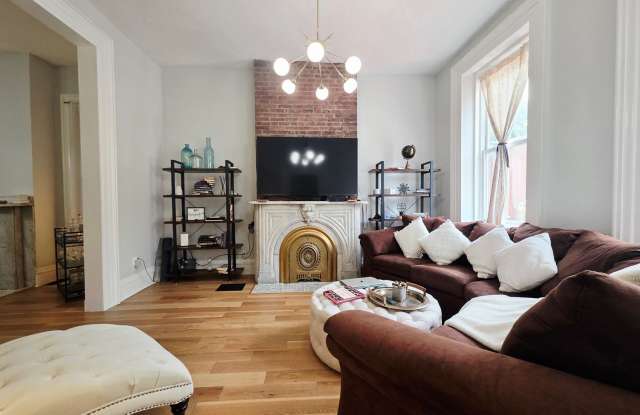 Renovated Manchester Gem with City Views & Modern Upgrades 3 beds 1.5 baths photos photos Renovated Manchester Gem with City Views & Modern Upgrades 3 beds 1.5 baths photos photos