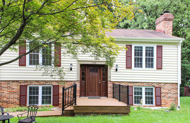 Furnished 2-bedroom / 1-bath photos photos