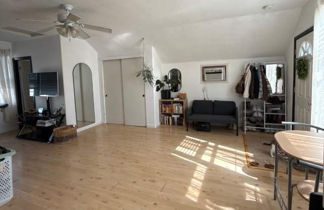 400 Manzanita Way Gallery 3