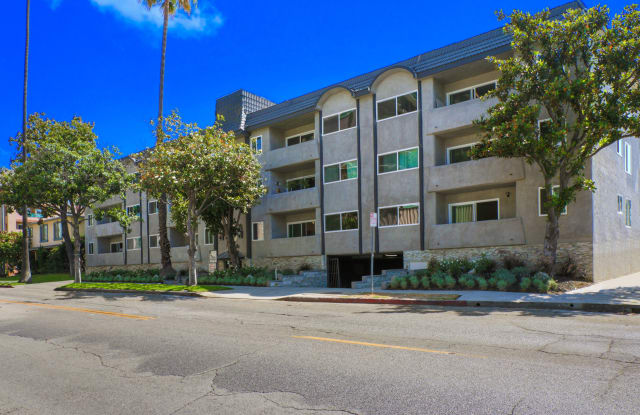 720 Louise Apartments Gallery 3