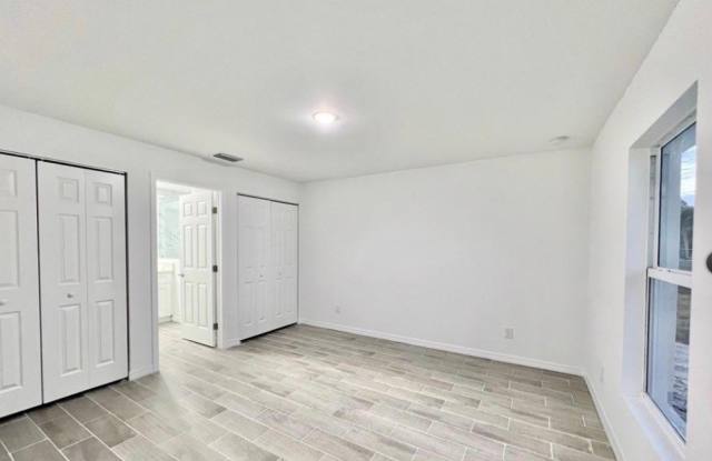 2716 10th Street SW Gallery 3