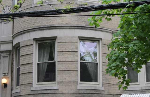12 Fuller Gallery 2