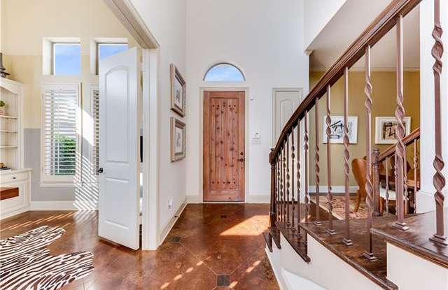 7906 Fair Oaks Avenue Gallery 4