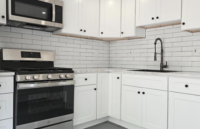 2952 RICHMOND STREET - 2952 Richmond Street, Philadelphia, PA 19134
