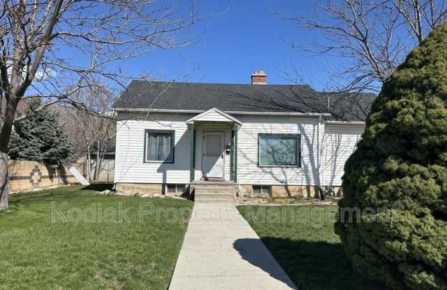 580 N Main St - 580 North Main Street, Bountiful, UT 84010