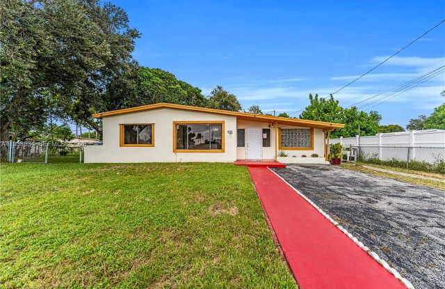 4220 SW 36th St photos photos