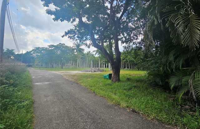 15101 SW 27th St photos photos 15101 SW 27th St photos photos