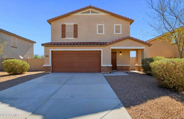 1748 N LOGAN Lane Gallery 1