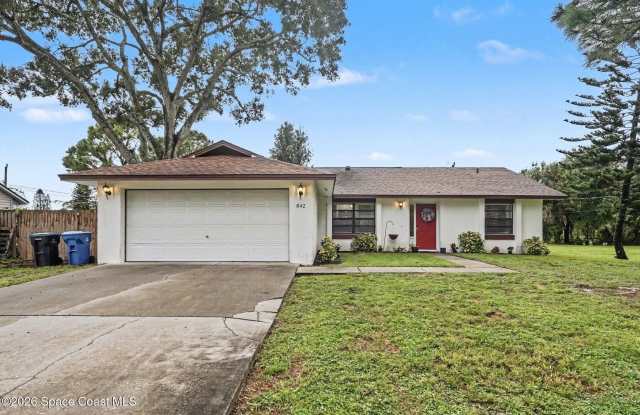 842 Glendale Avenue NW Gallery 2