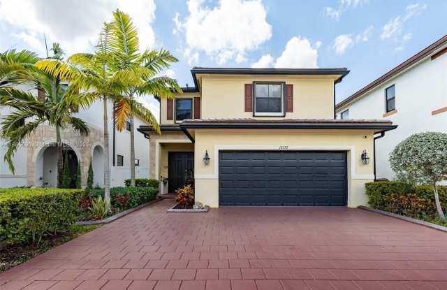 10572 W 35th Way photos photos