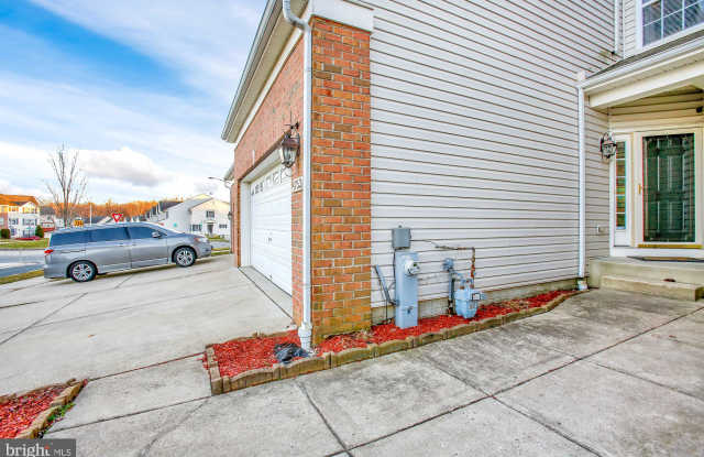 4753 THISTLE HILL DRIVE Gallery 2