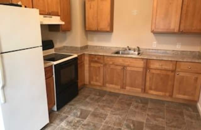 312 West Pine Street - 2 photos photos