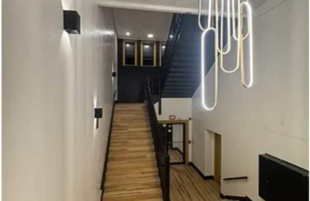 NOW LEASING | Studio Apartment at Langtry Lofts Gallery 3