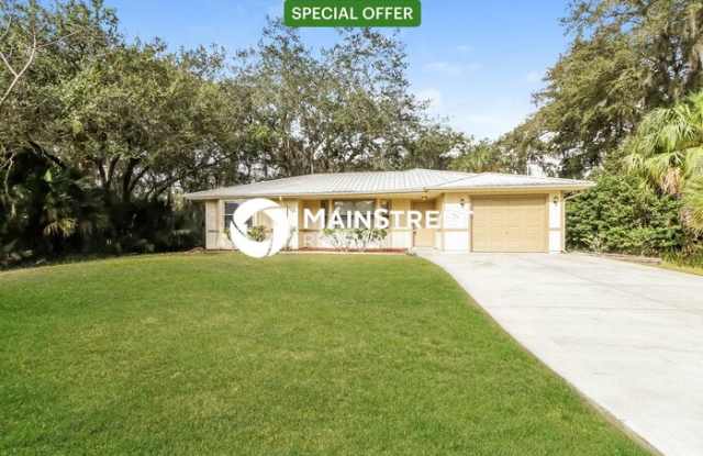 4555 Chaplin Terrace photos photos