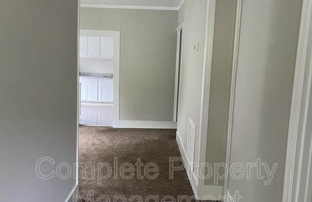 1434 Thomason Avenue Gallery 2